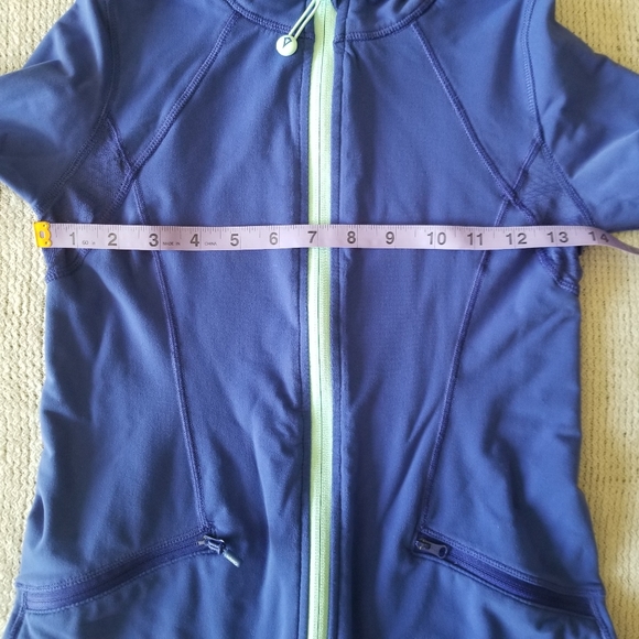 Ivivva lululemon purple zip up sweater - Picture 5 of 14